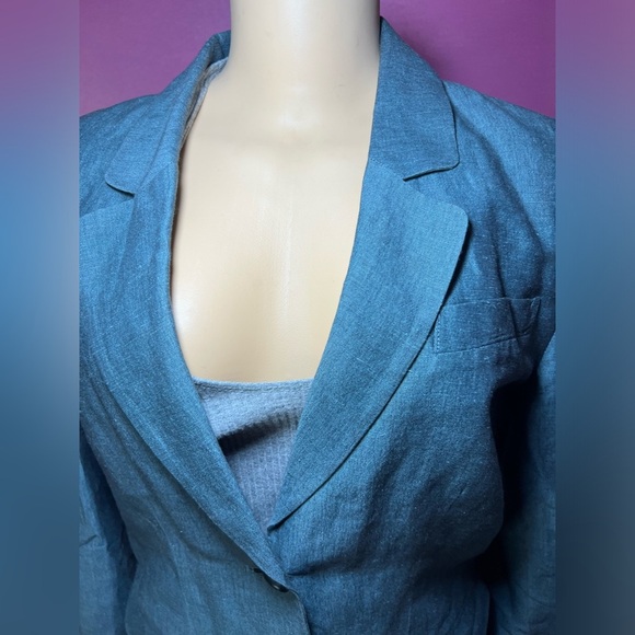 Elegant Blue Women's Blazer - Picture 4 of 10